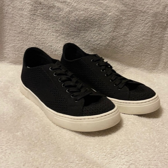 Steve Madden size 8 - Picture 1 of 1